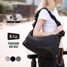 香港行貨日本Kiu PARACORD BOX BAG 兩用褶皺單肩包<筍價預購>(U0288BM)