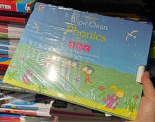 Wipe clean phonics book (T9057DS)
